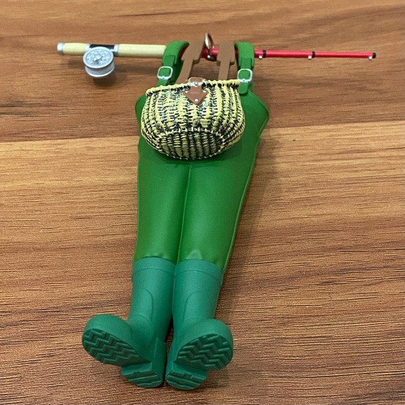 2019 HALLMARK Keepsake Wading For A Nibble Fishing Ornament - Picture 12 of 14